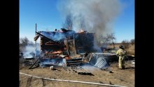 В деревне Кощеево сгорел дом. Наш журналист побывал на месте.
